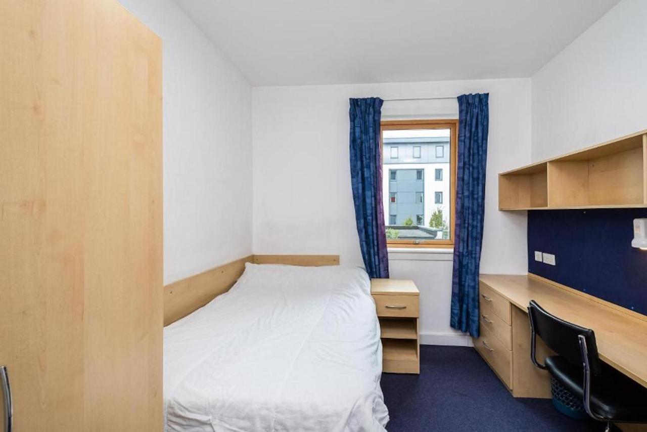 En Suite Rooms, Gillingham - Sk Gillingham (Kent) Exterior foto